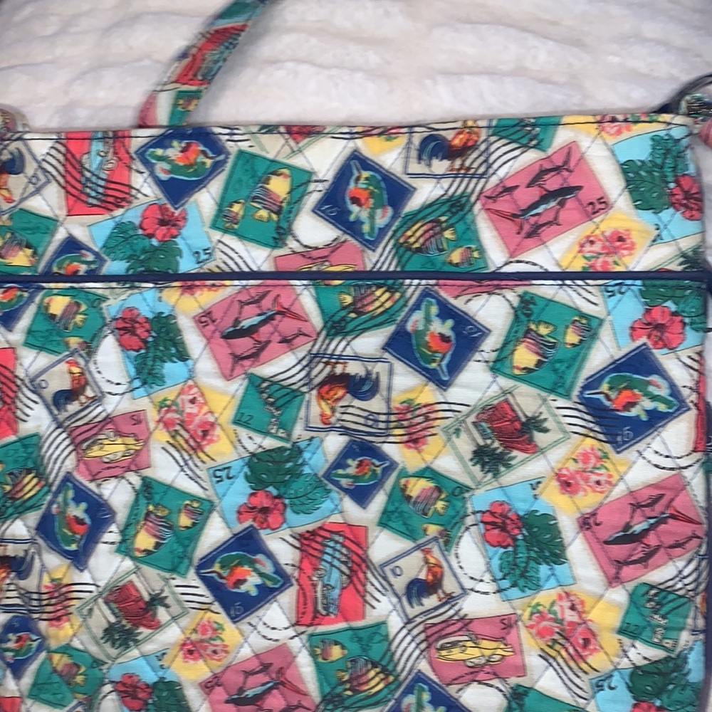 Vera Bradley Cuban Stamps Crossbody EUC! - Picture 8 of 9